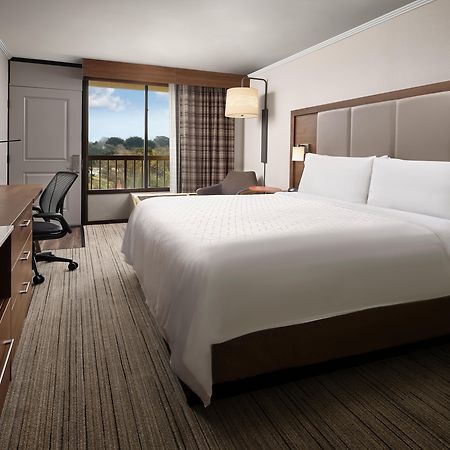 Holiday Inn Express At Monterey Bay By Ihg Seaside Buitenkant foto
